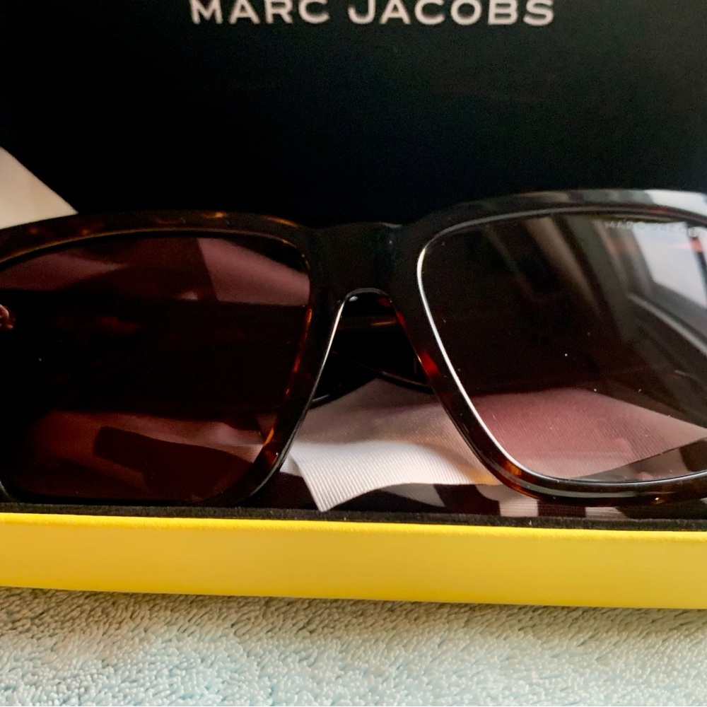 Marc Jacobs Brown Sunglasses
